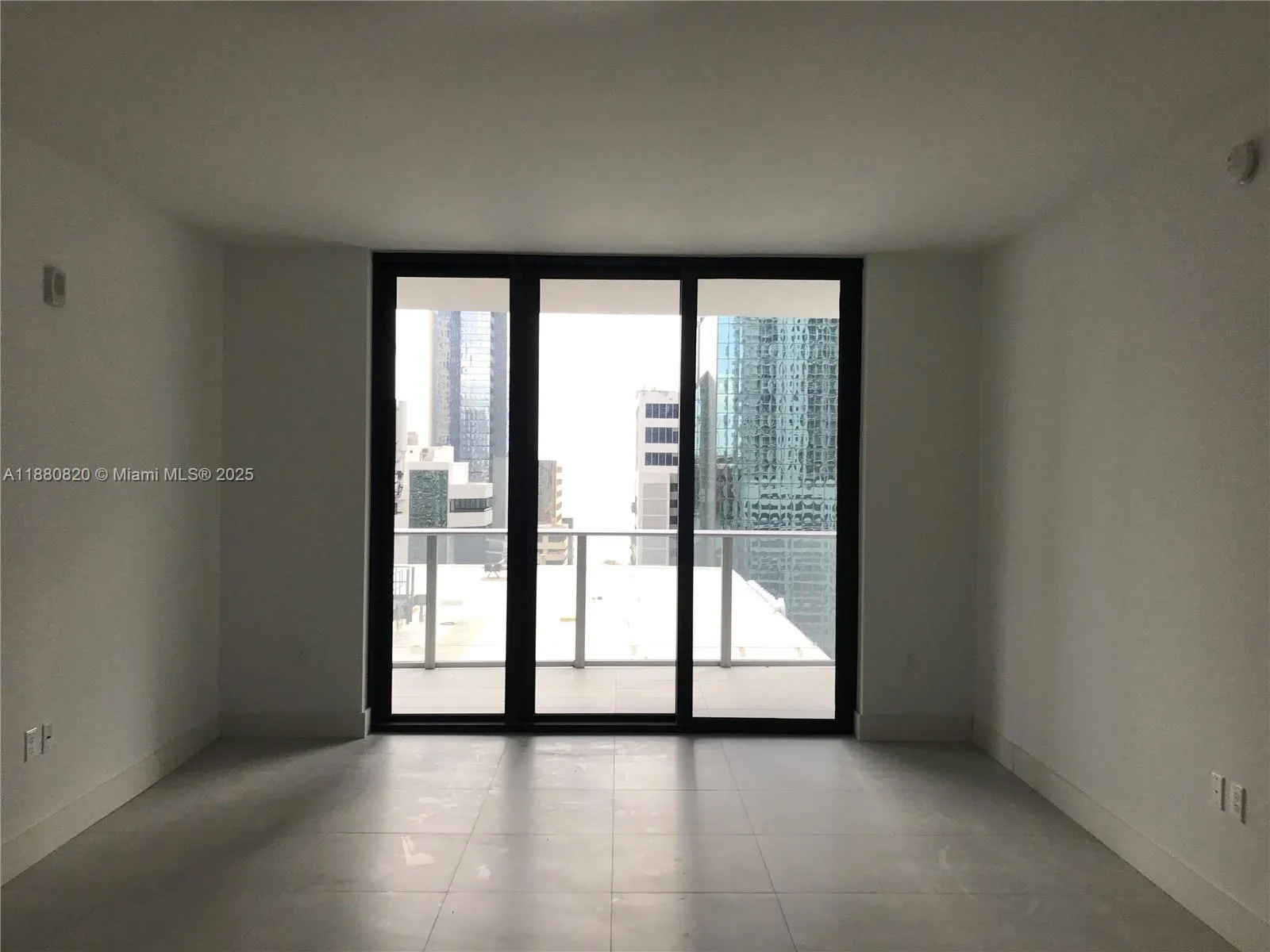 1010 Brickell Ave, #1504