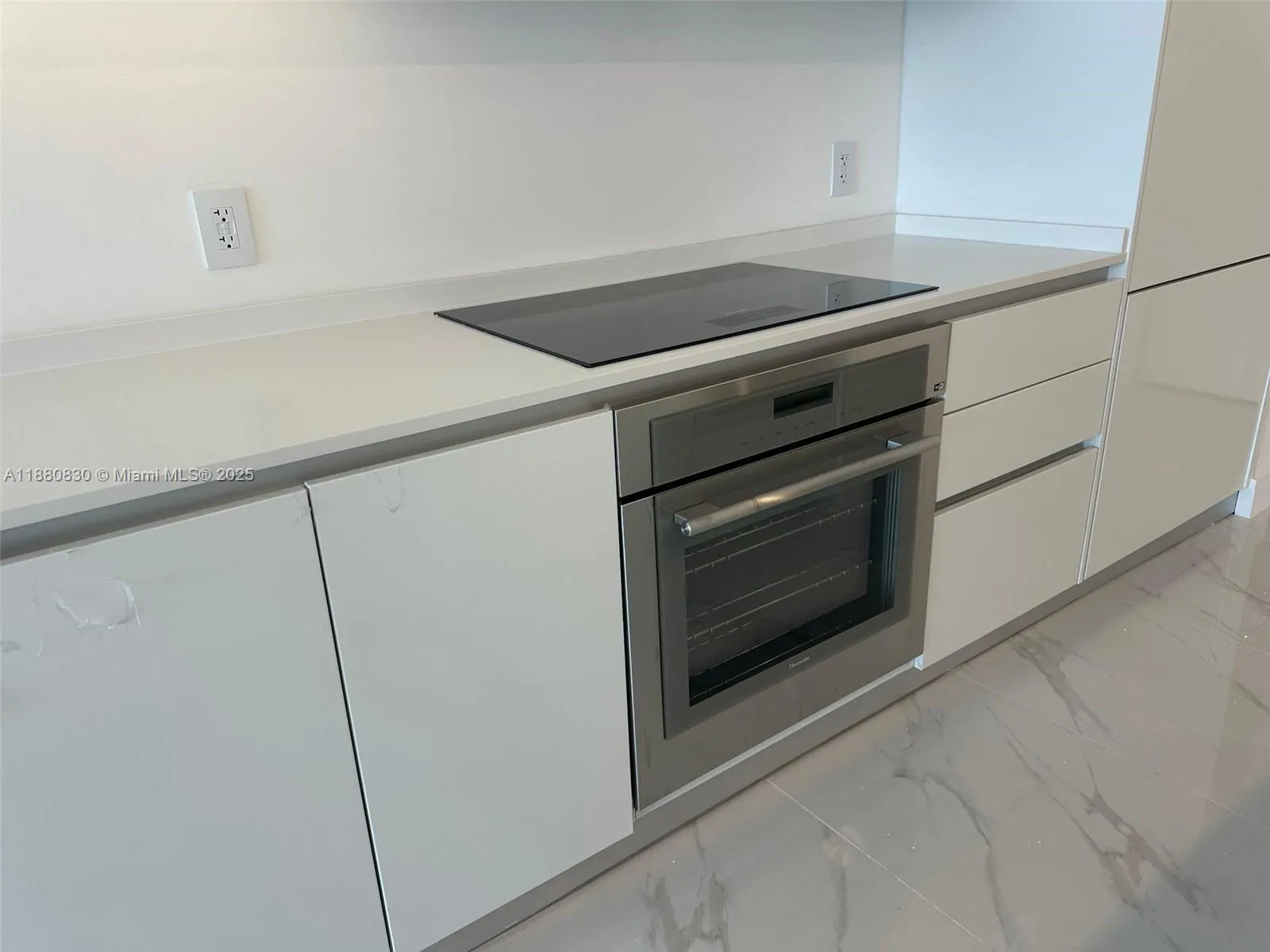 700 NE 24, #504