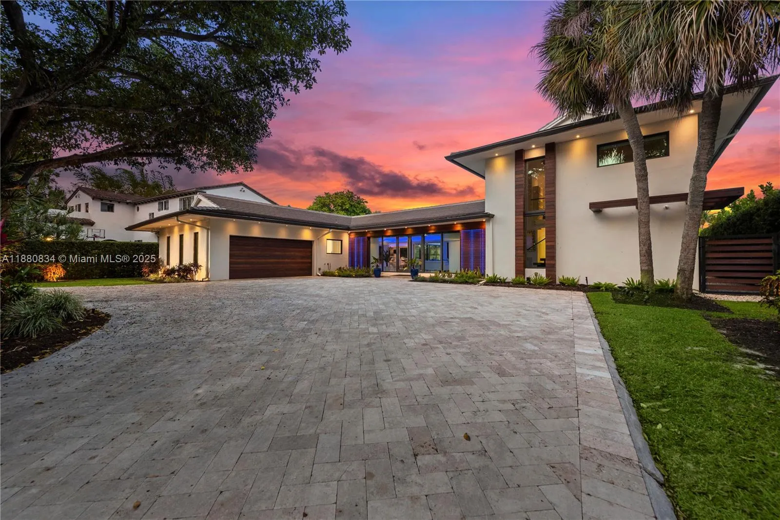 1025 Diplomat Parkway