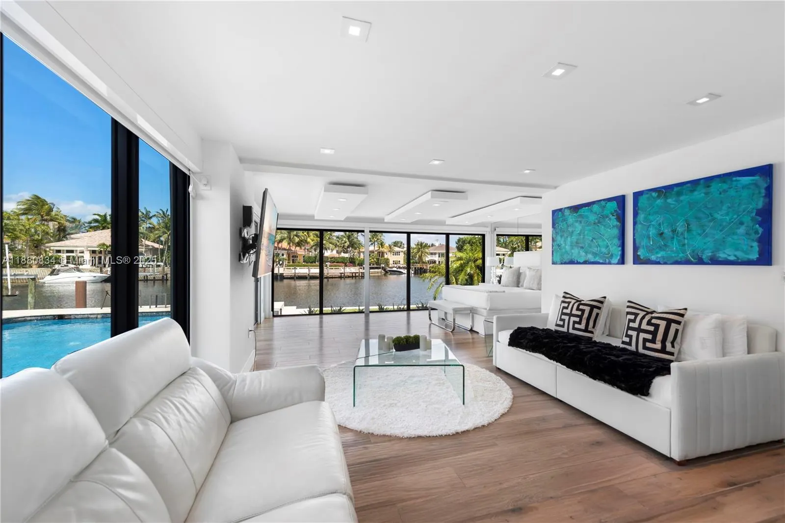 1025 Diplomat Parkway
