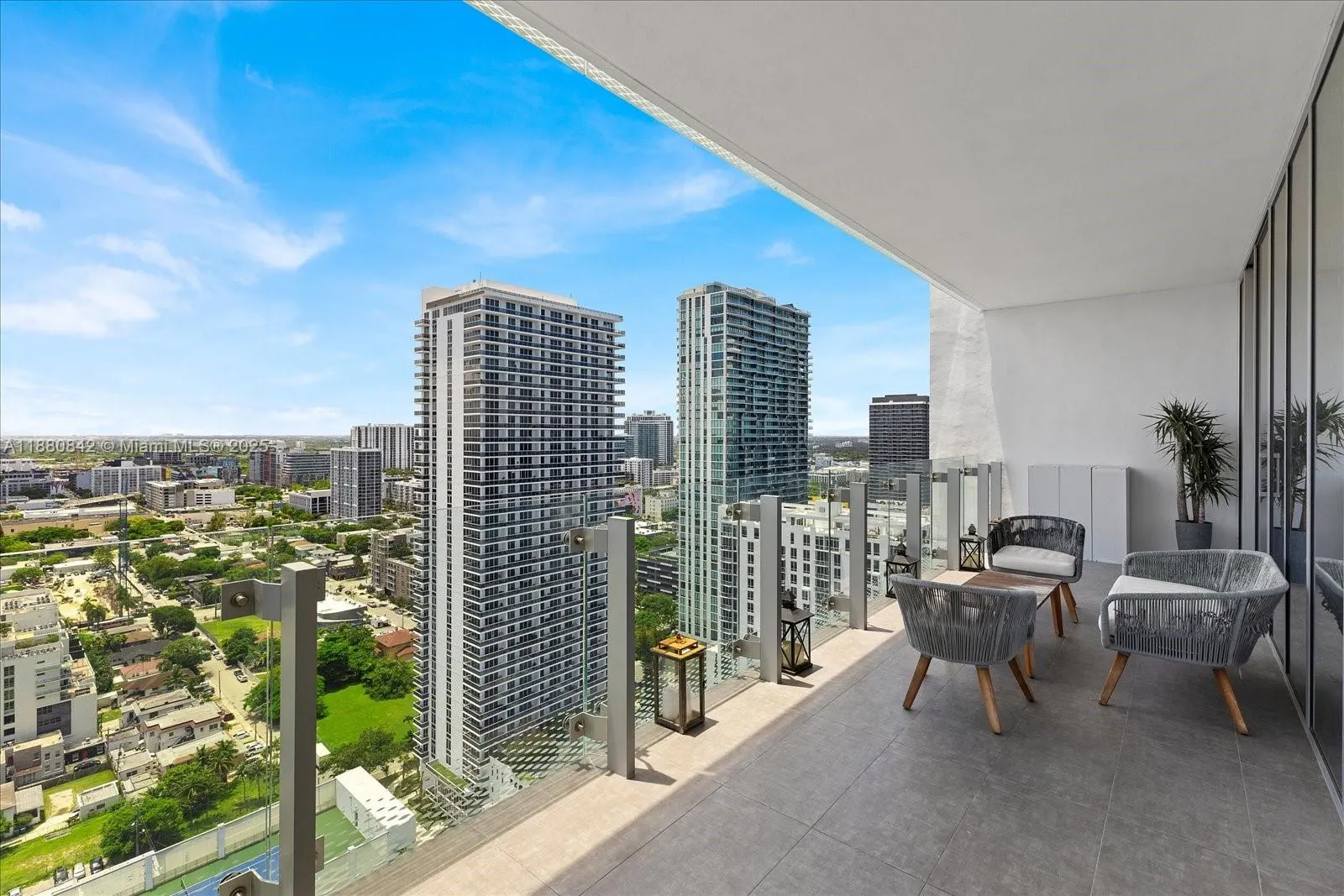 700 NE 26th Ter, #2605