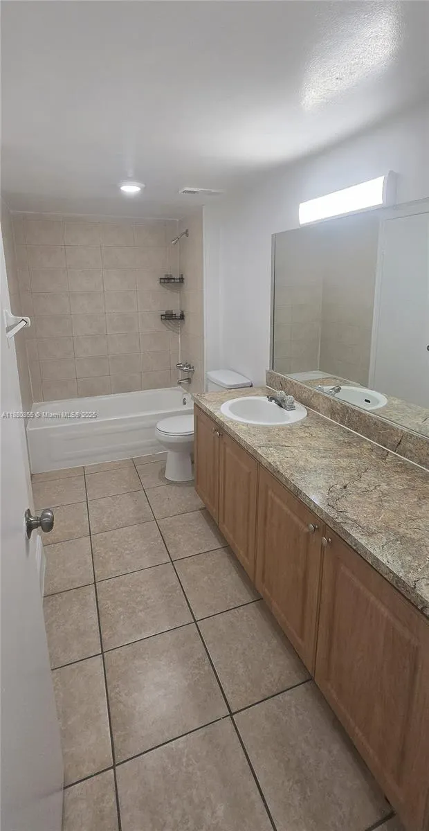 11110 SW 196th St, #212