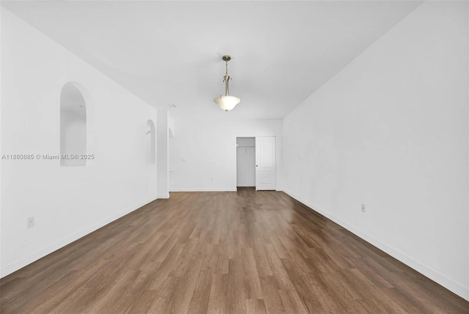 1609 SW 154th Path