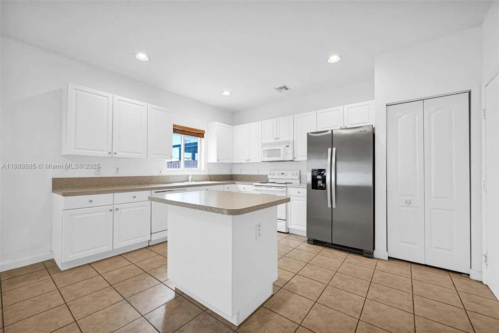 1609 SW 154th Path