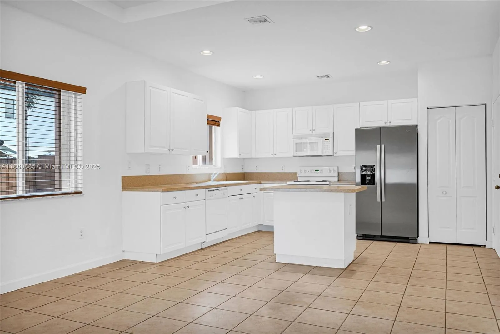 1609 SW 154th Path