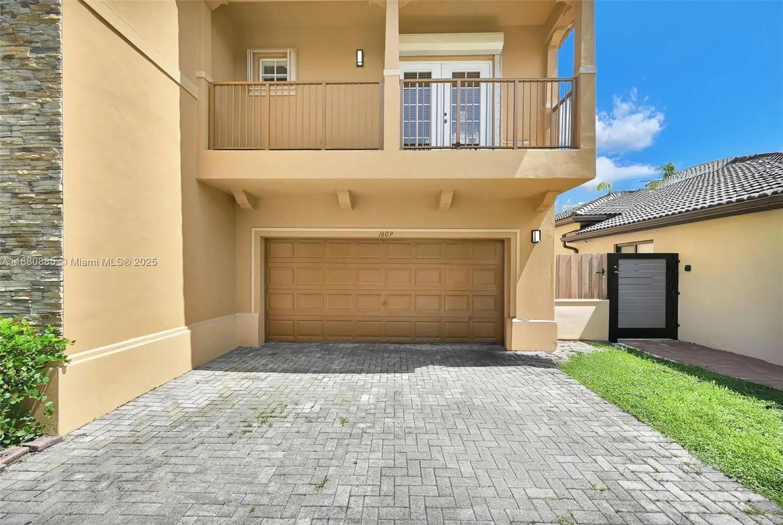 1609 SW 154th Path