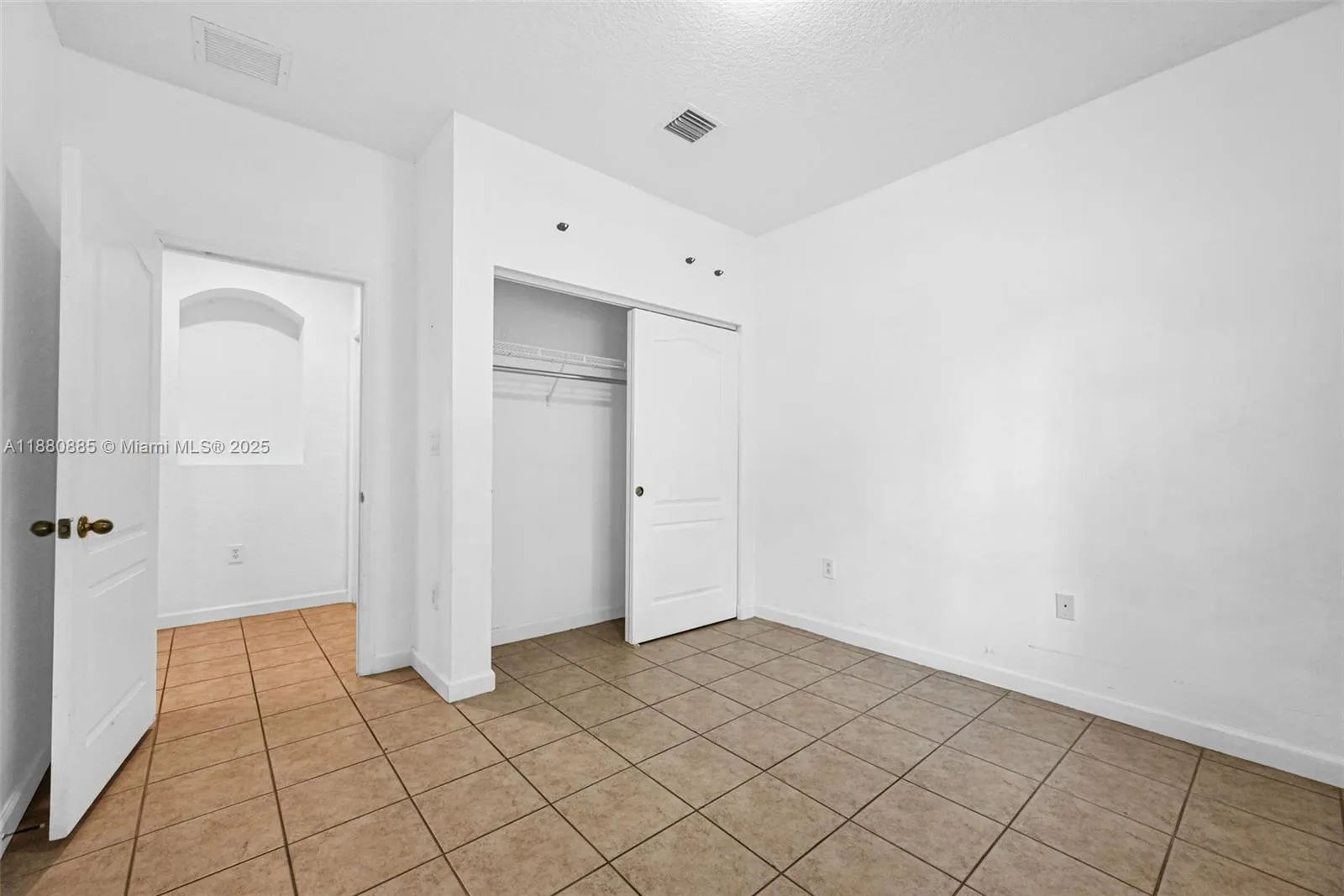 1609 SW 154th Path