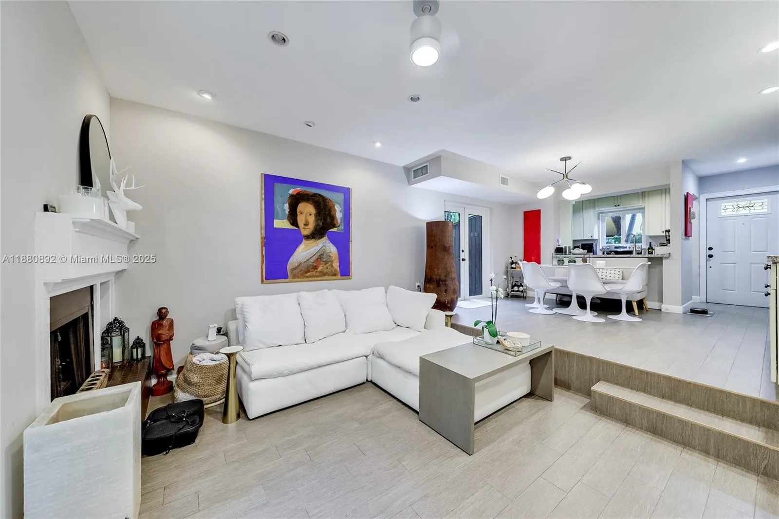 2768 Day Ave, #1