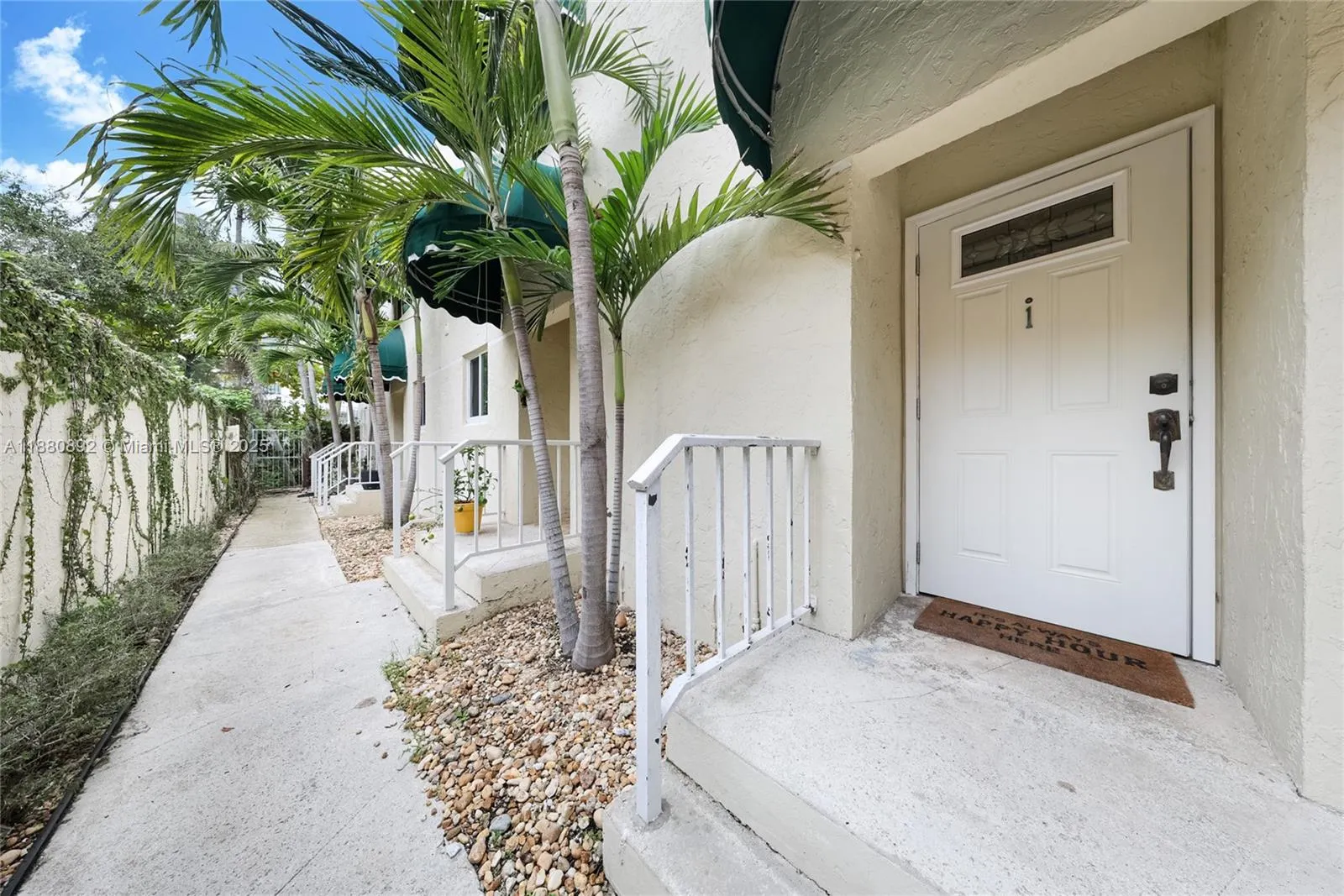 2768 Day Ave, #1