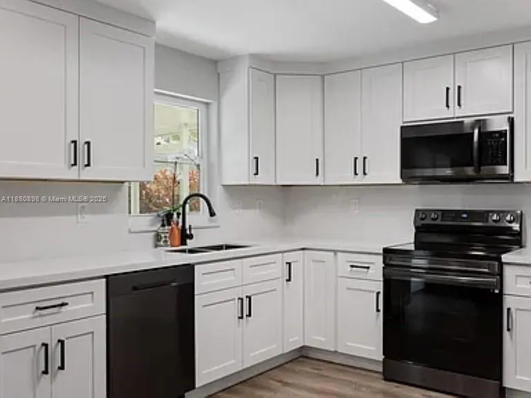 4260 NW 19th Ave