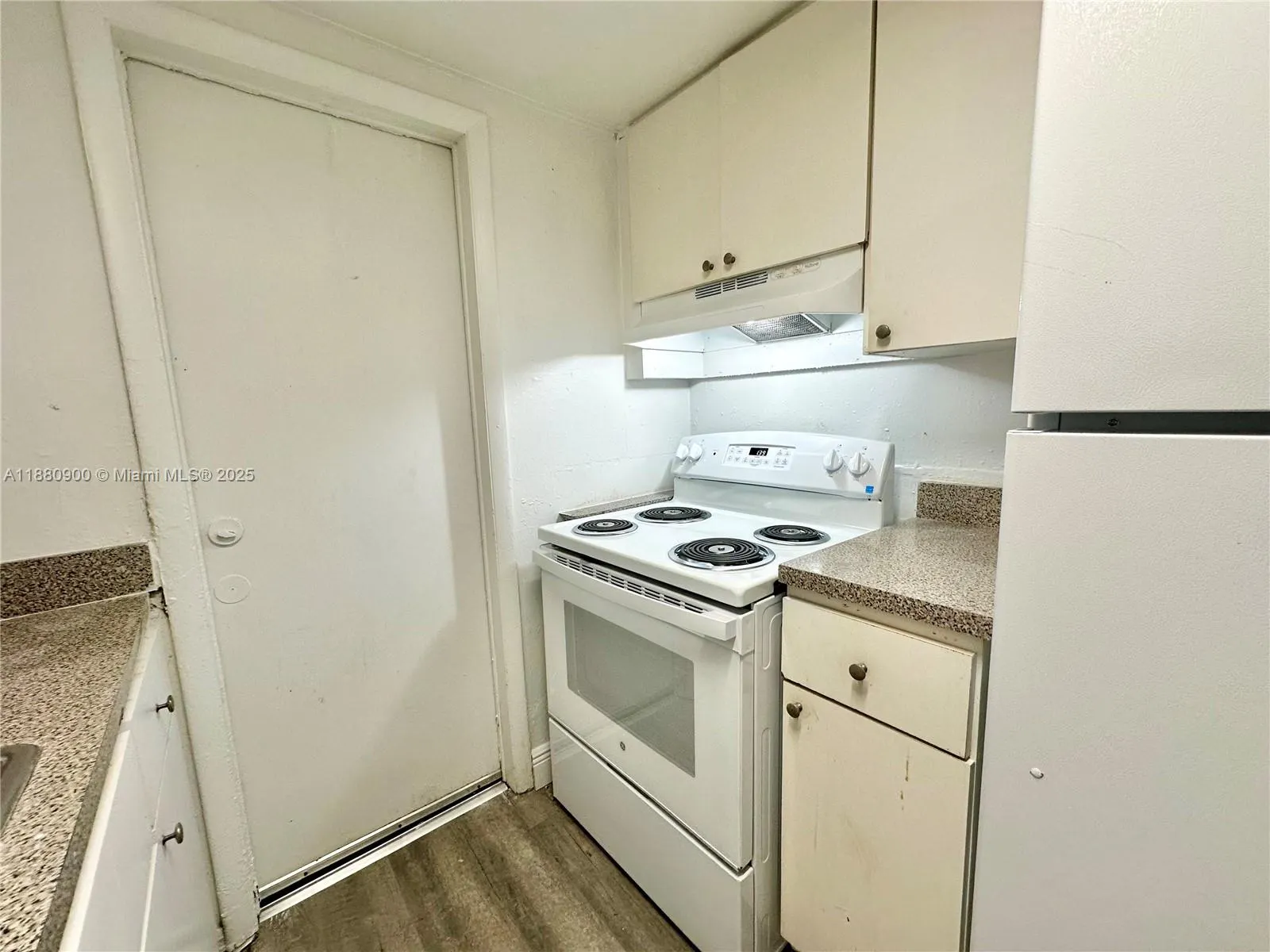 13280 NE 6th Ave, #208
