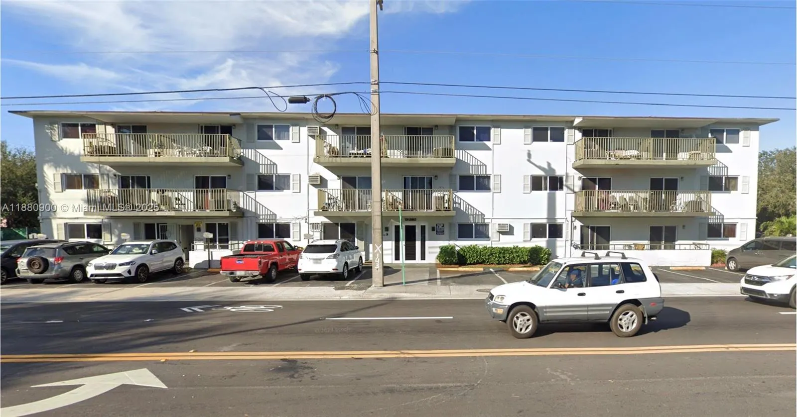 13280 NE 6th Ave, #208