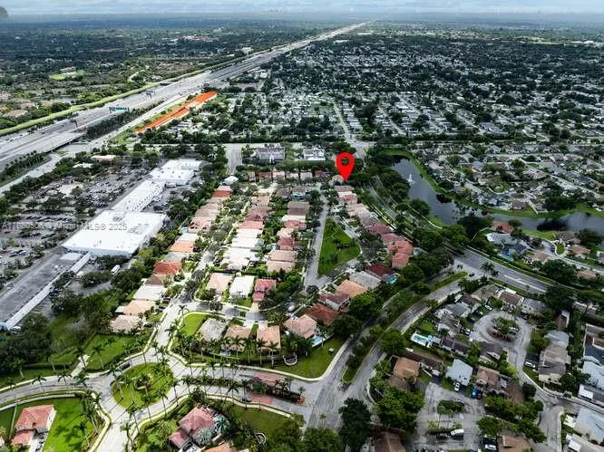13704 S Garden Cove Cir