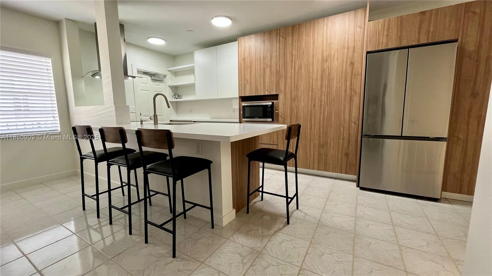 2200 S Ocean Dr, #N307