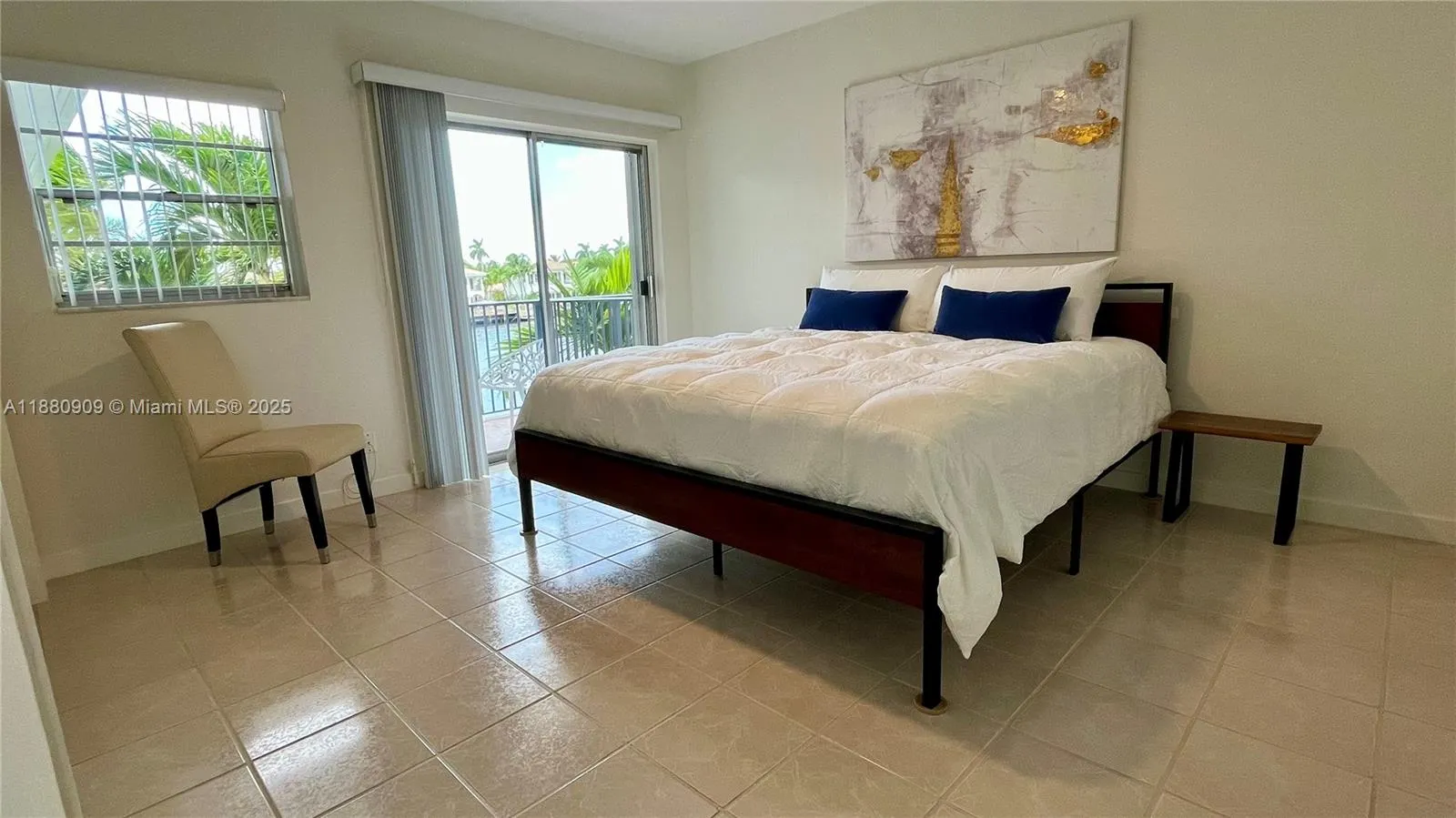 2200 S Ocean Dr, #N307