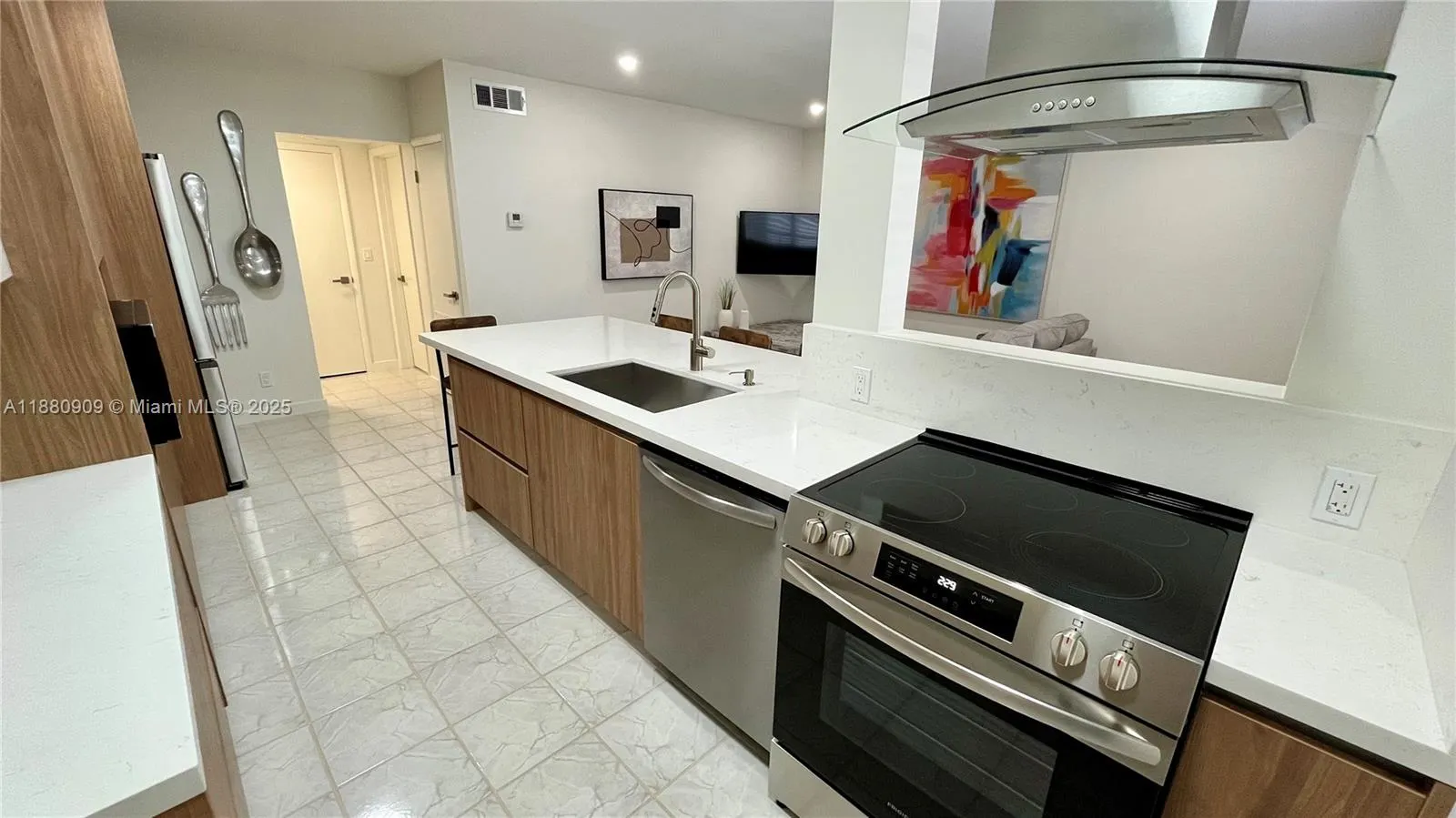 2200 S Ocean Dr, #N307