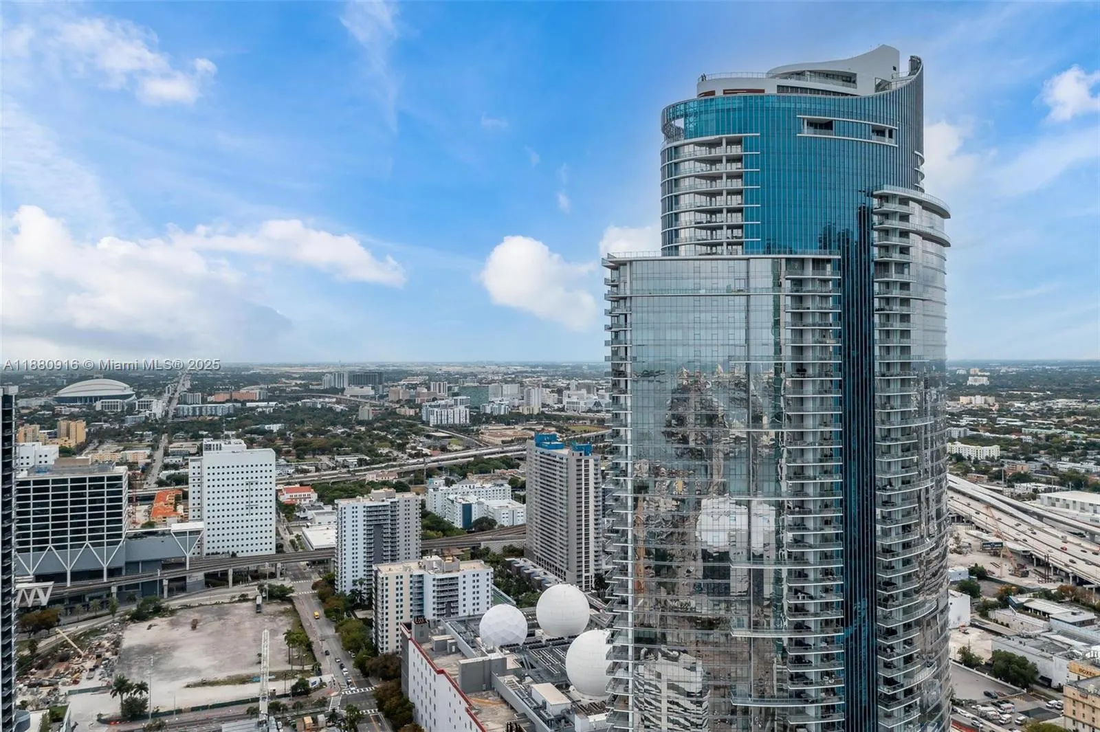 851 NE 1st Ave, #3010