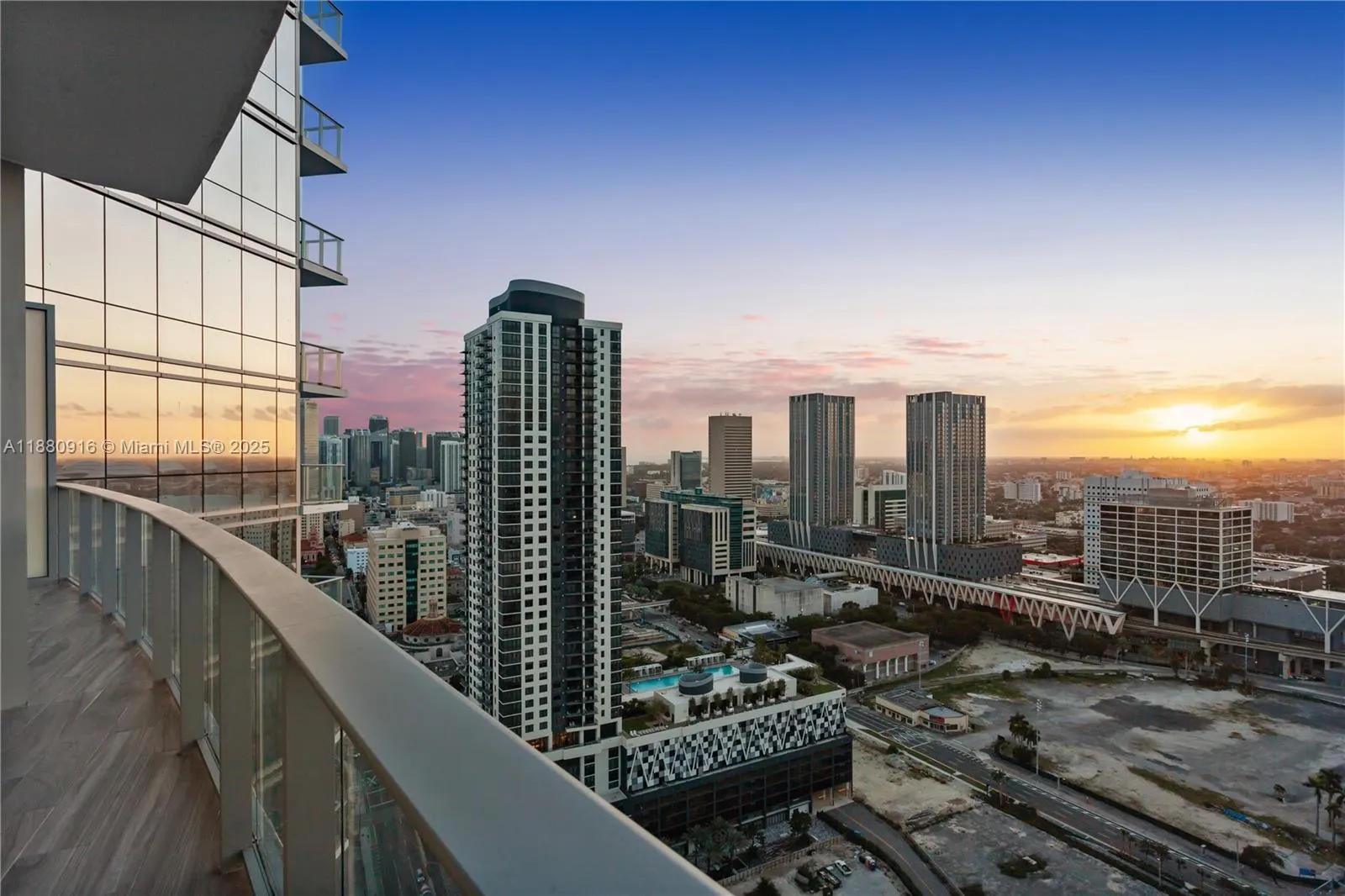 851 NE 1st Ave, #3010