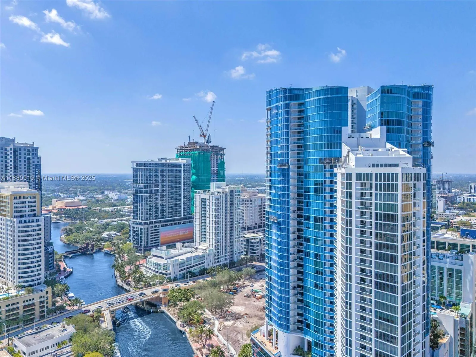 333 Las Olas Way, #1207
