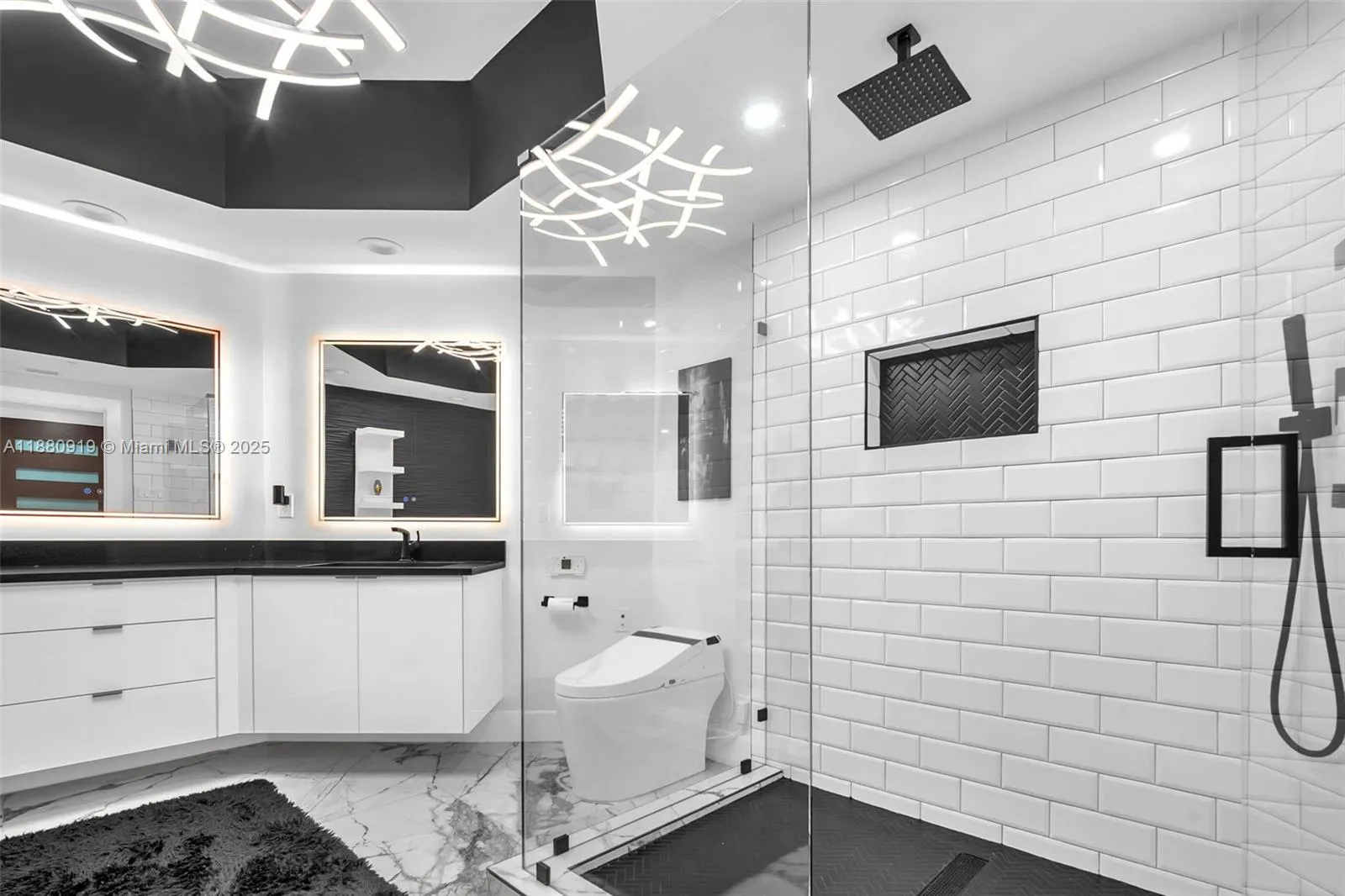 333 Las Olas Way, #1207