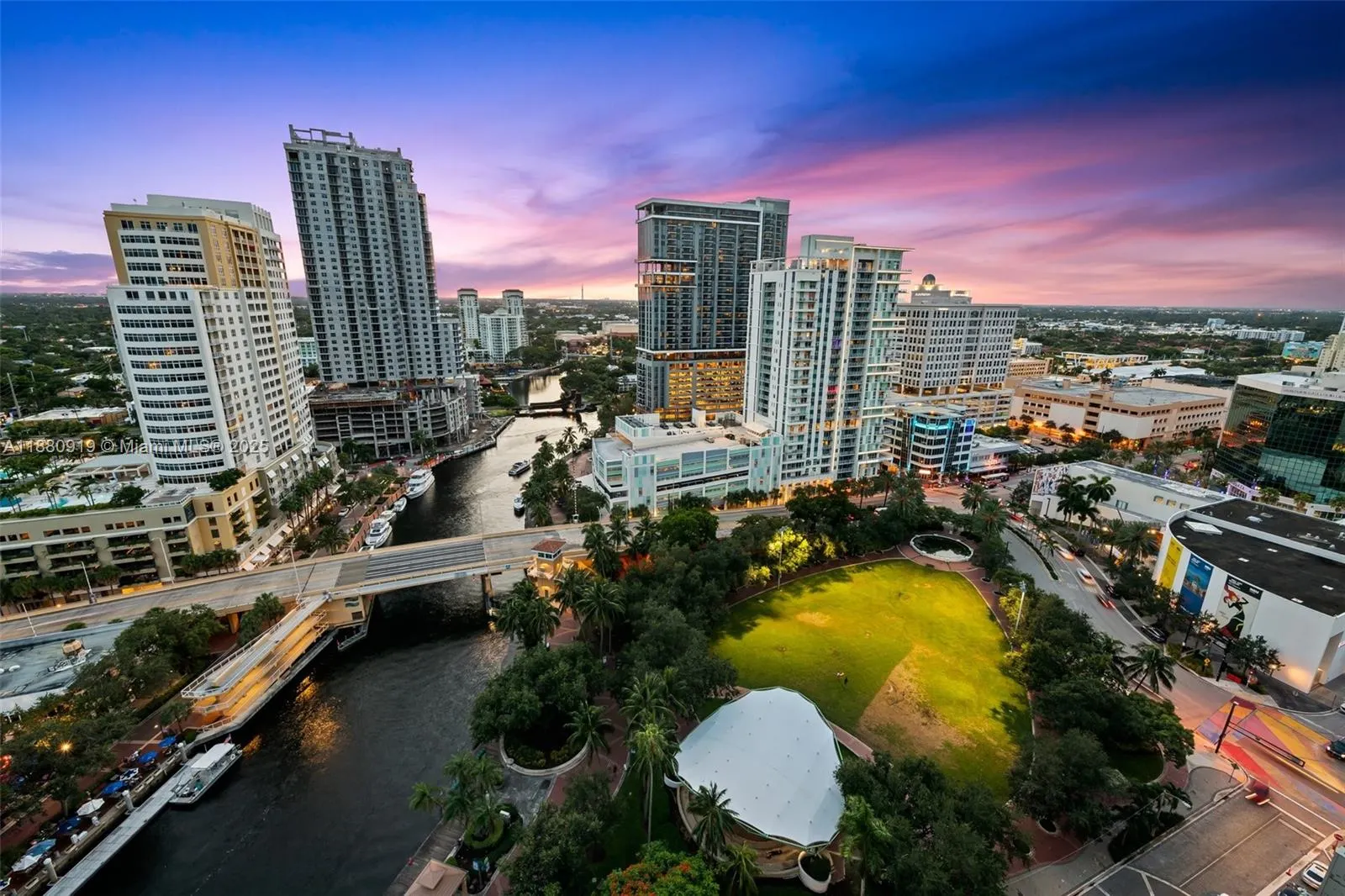 333 Las Olas Way, #1207