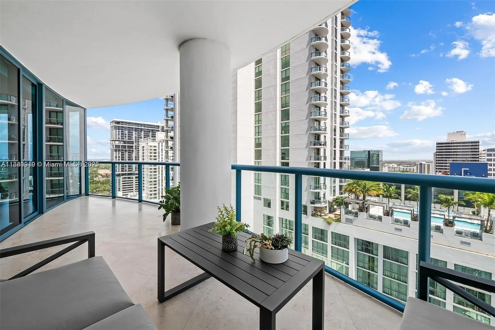 333 Las Olas Way, #1207
