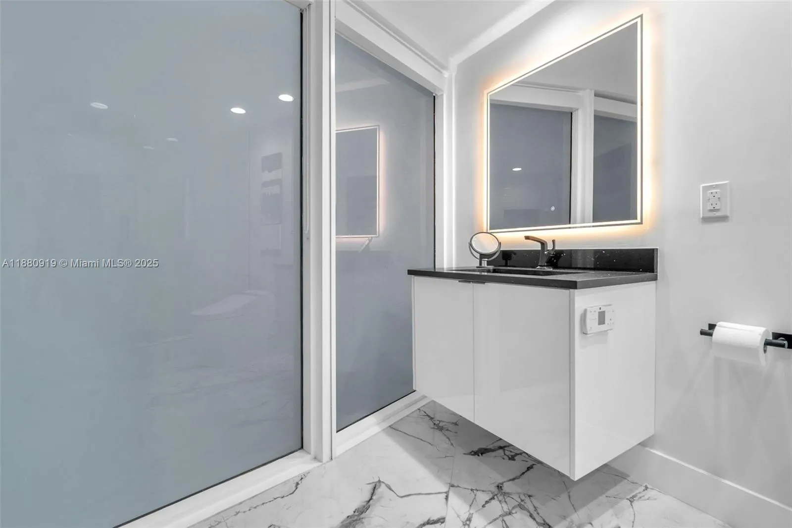 333 Las Olas Way, #1207