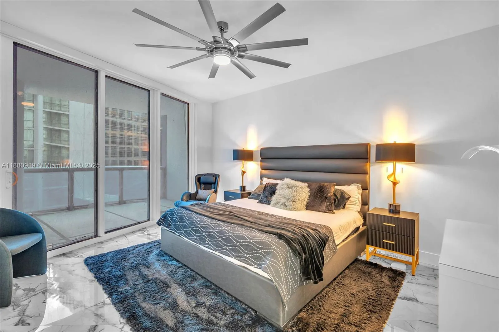 333 Las Olas Way, #1207