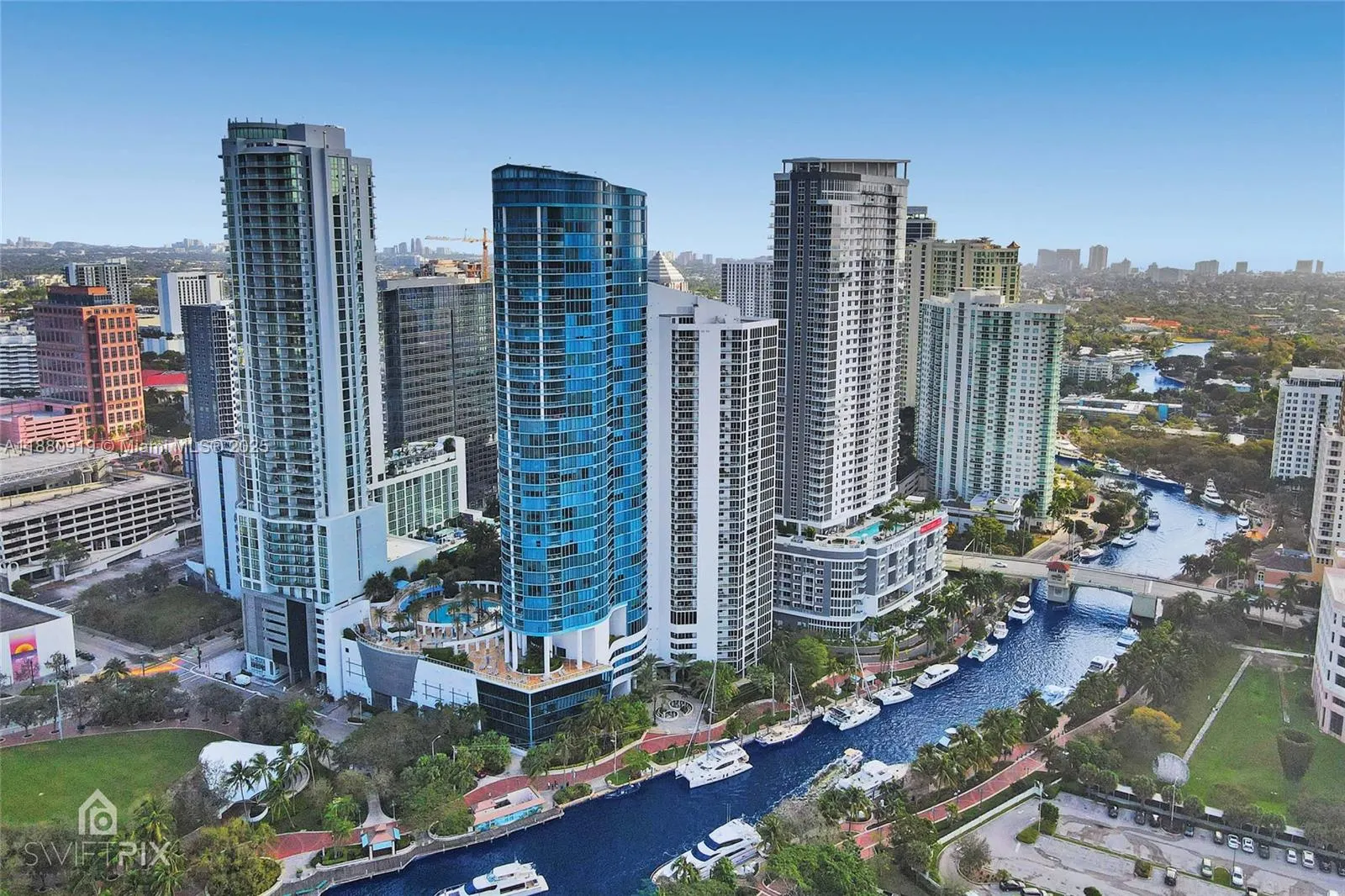 333 Las Olas Way, #1207
