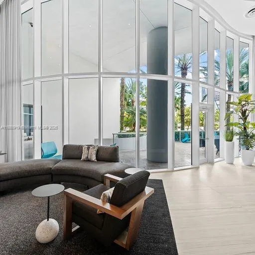 333 Las Olas Way, #1207