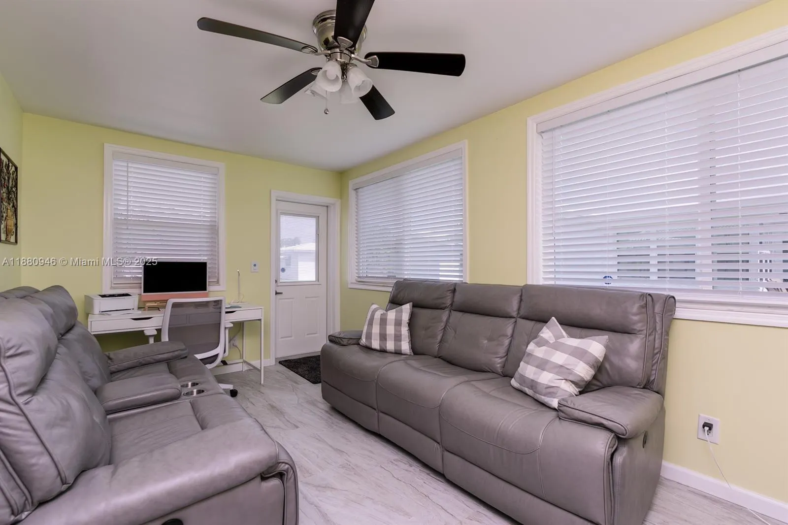 8105 NW 59th St