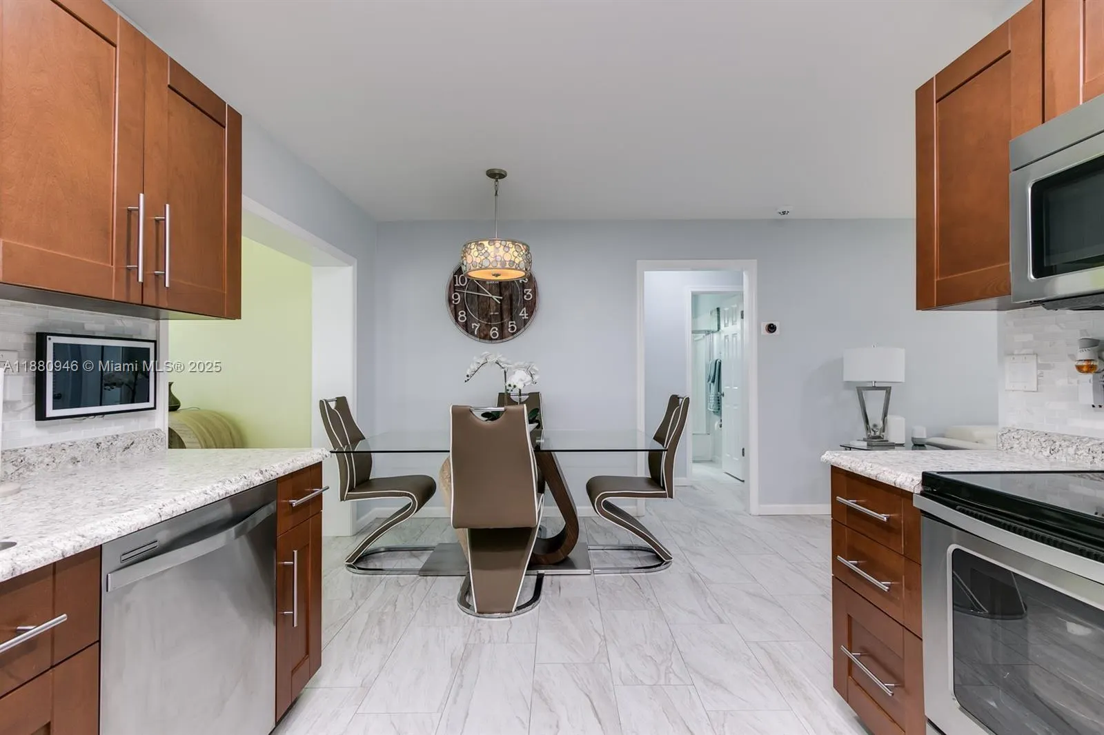 8105 NW 59th St