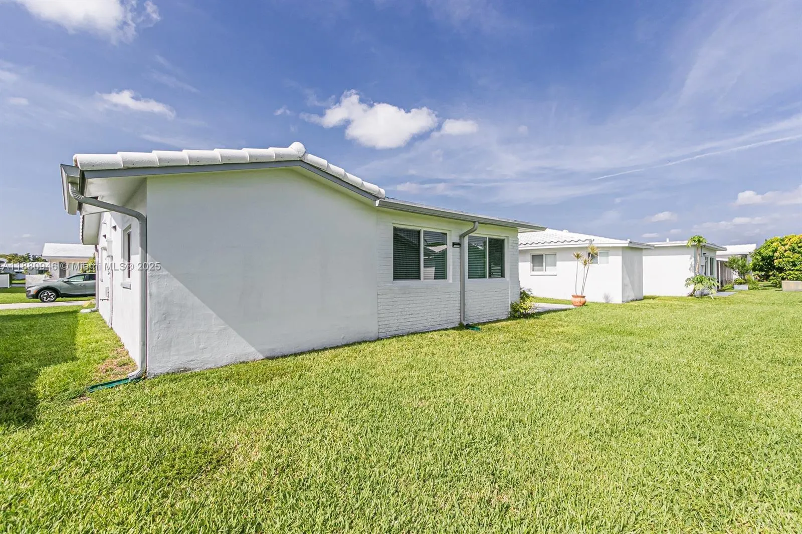 8105 NW 59th St
