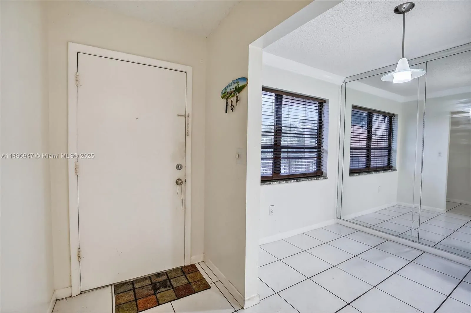 7401 NW 16th St, #307