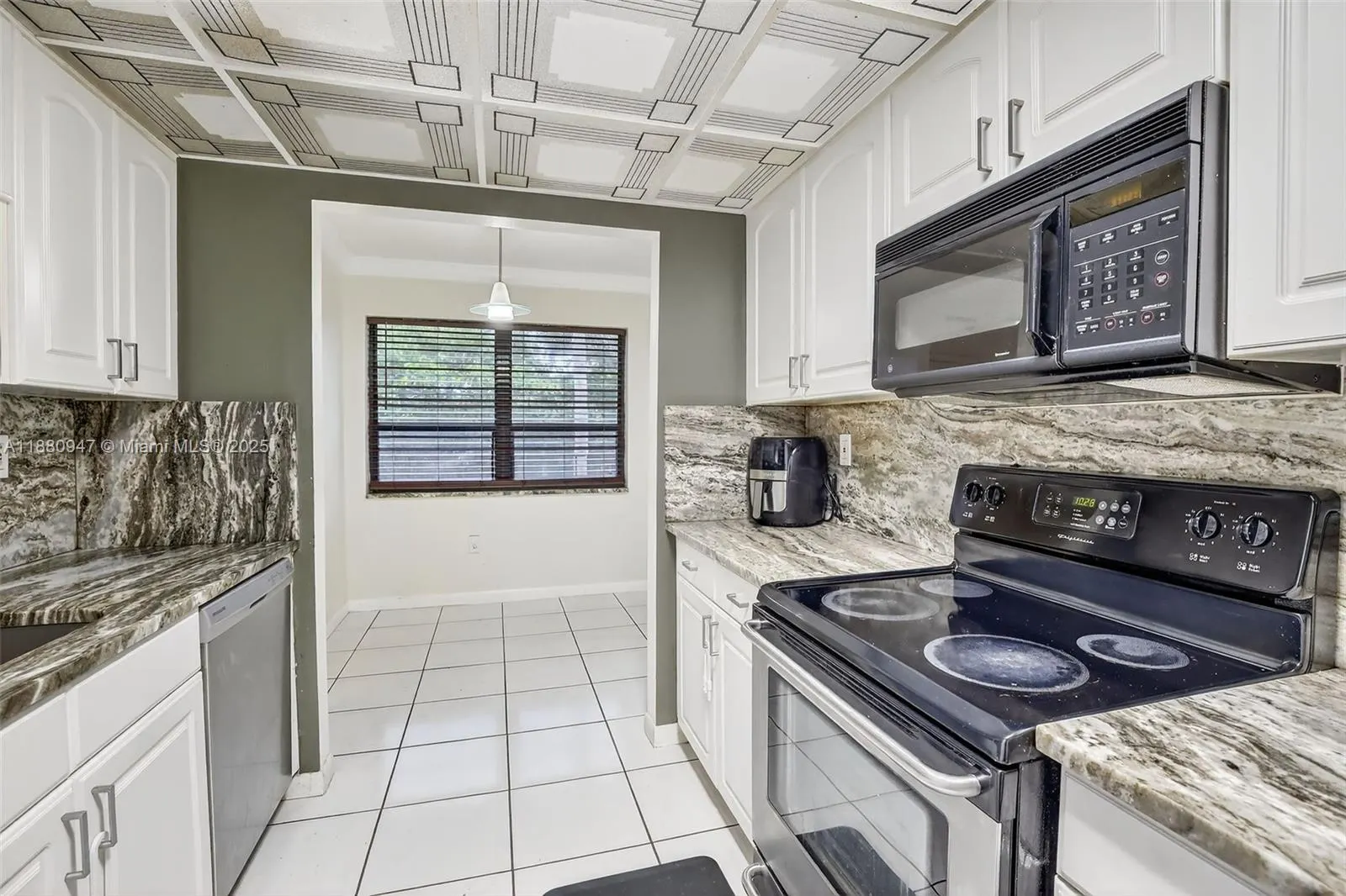 7401 NW 16th St, #307