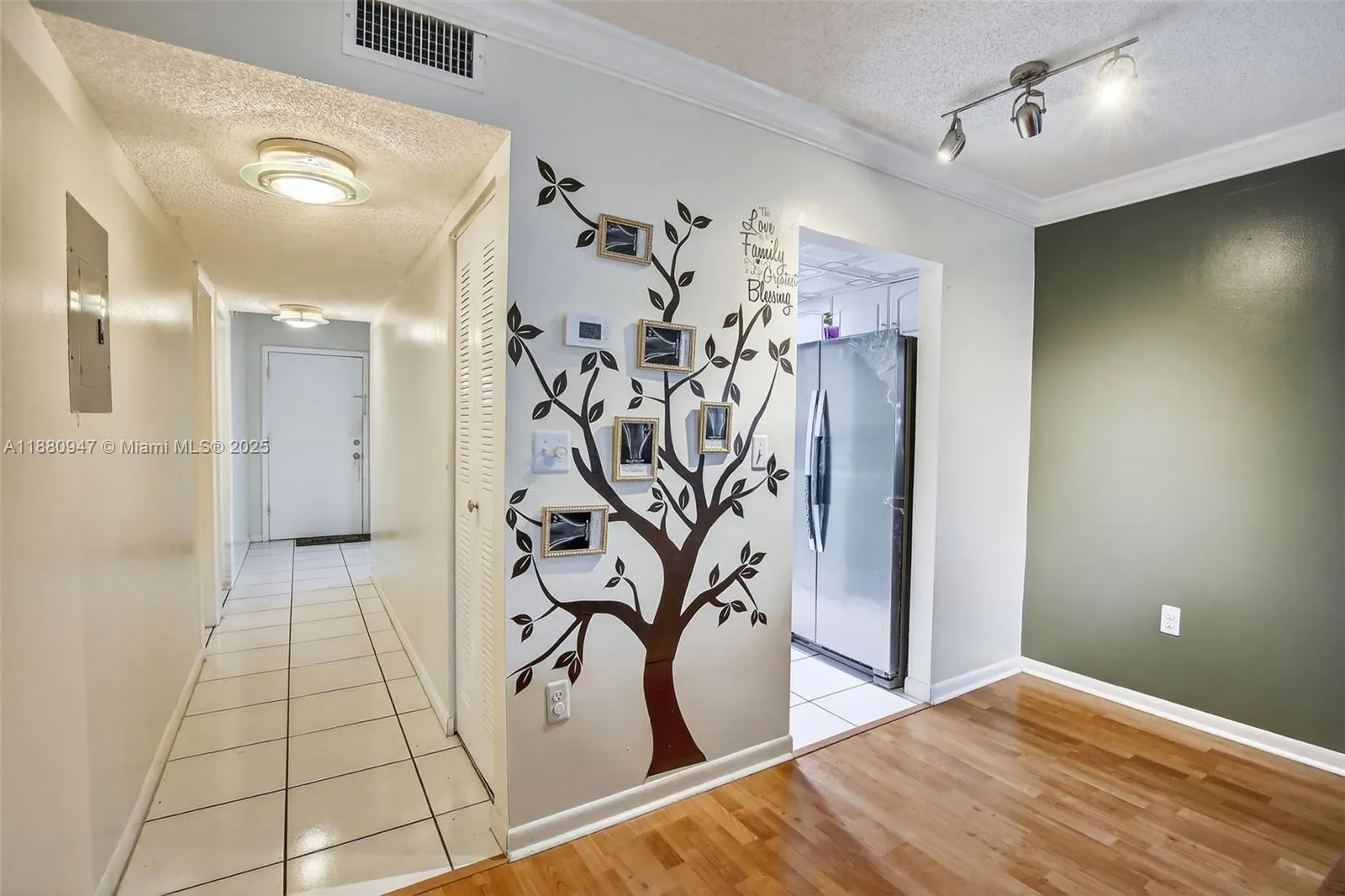7401 NW 16th St, #307