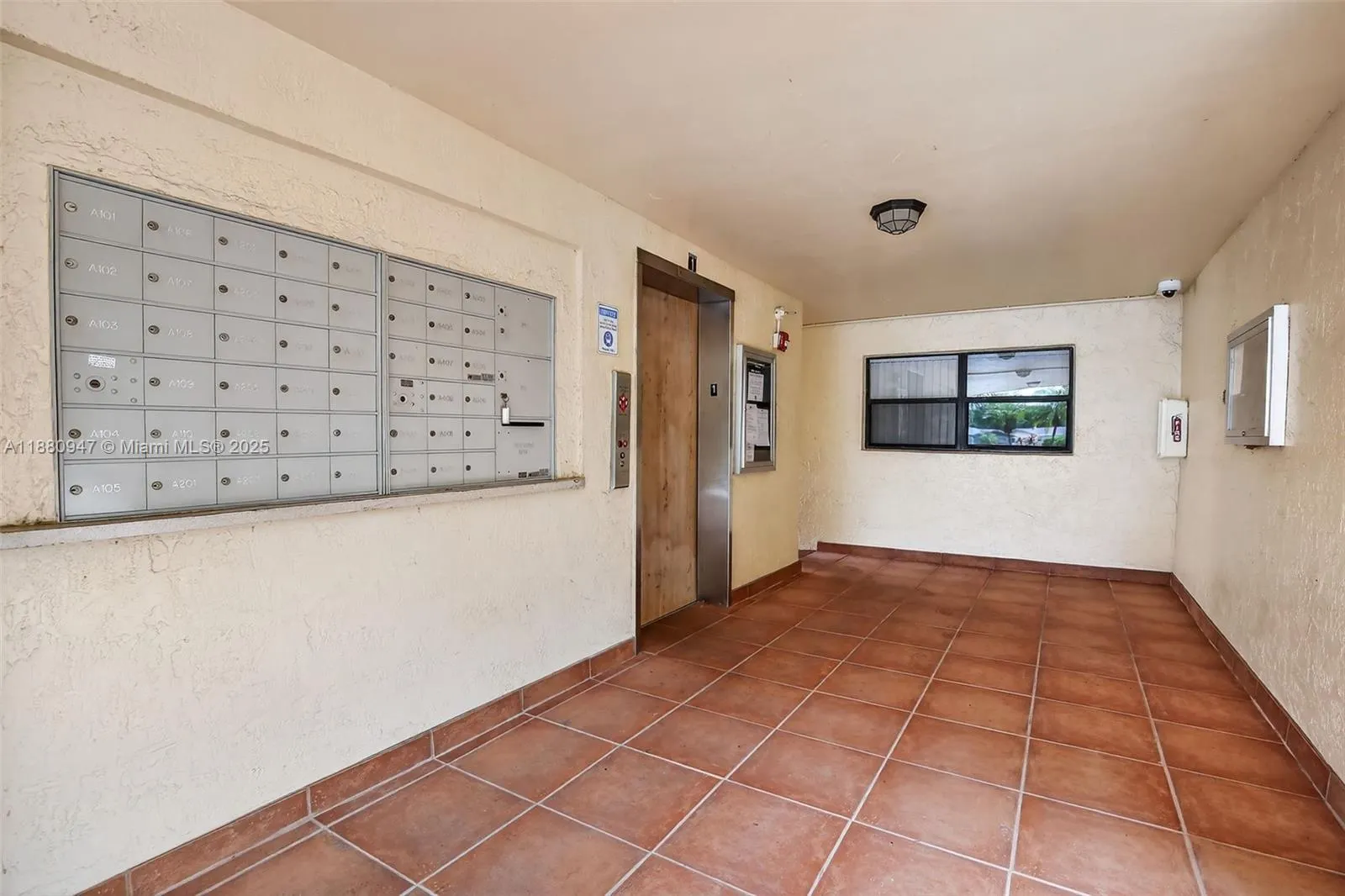 7401 NW 16th St, #307