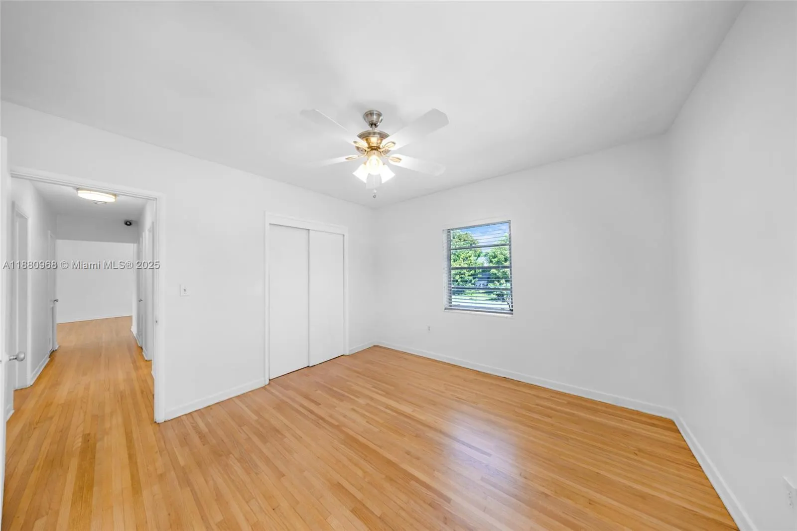 1191 NE 165th Ter