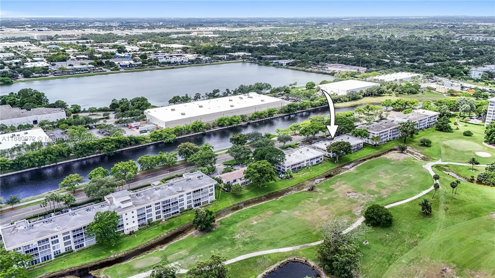 3301 S Palm Aire Dr, #106
