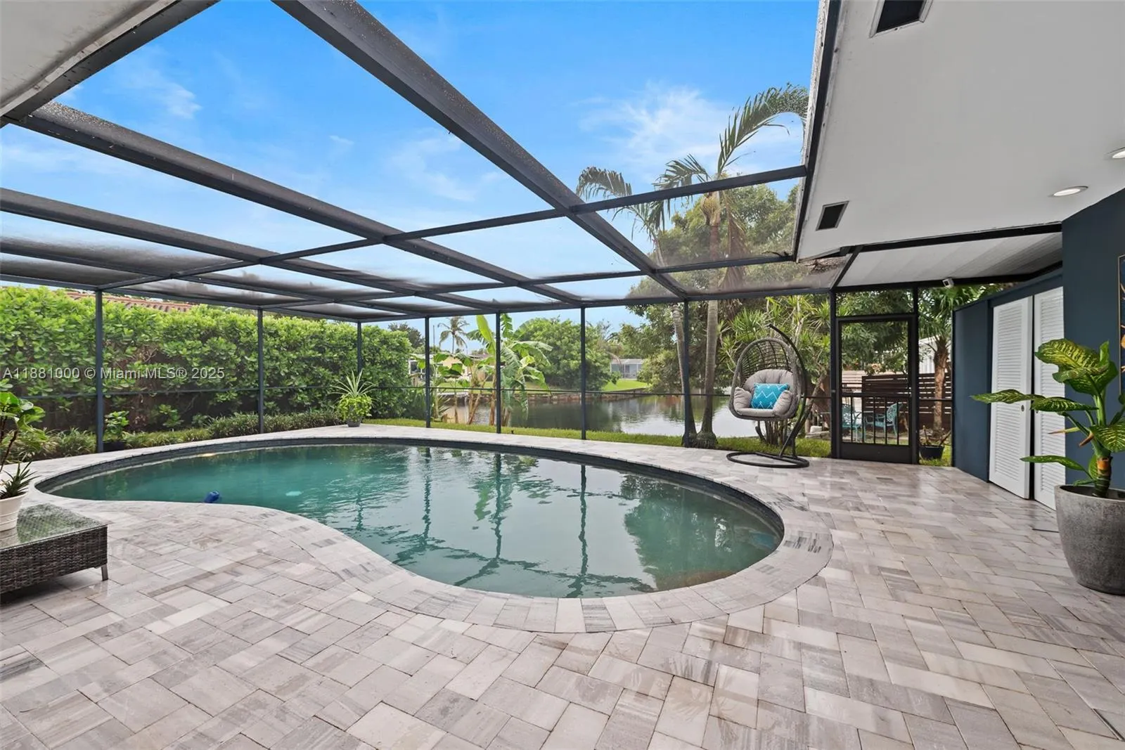 2010 NW 35th St