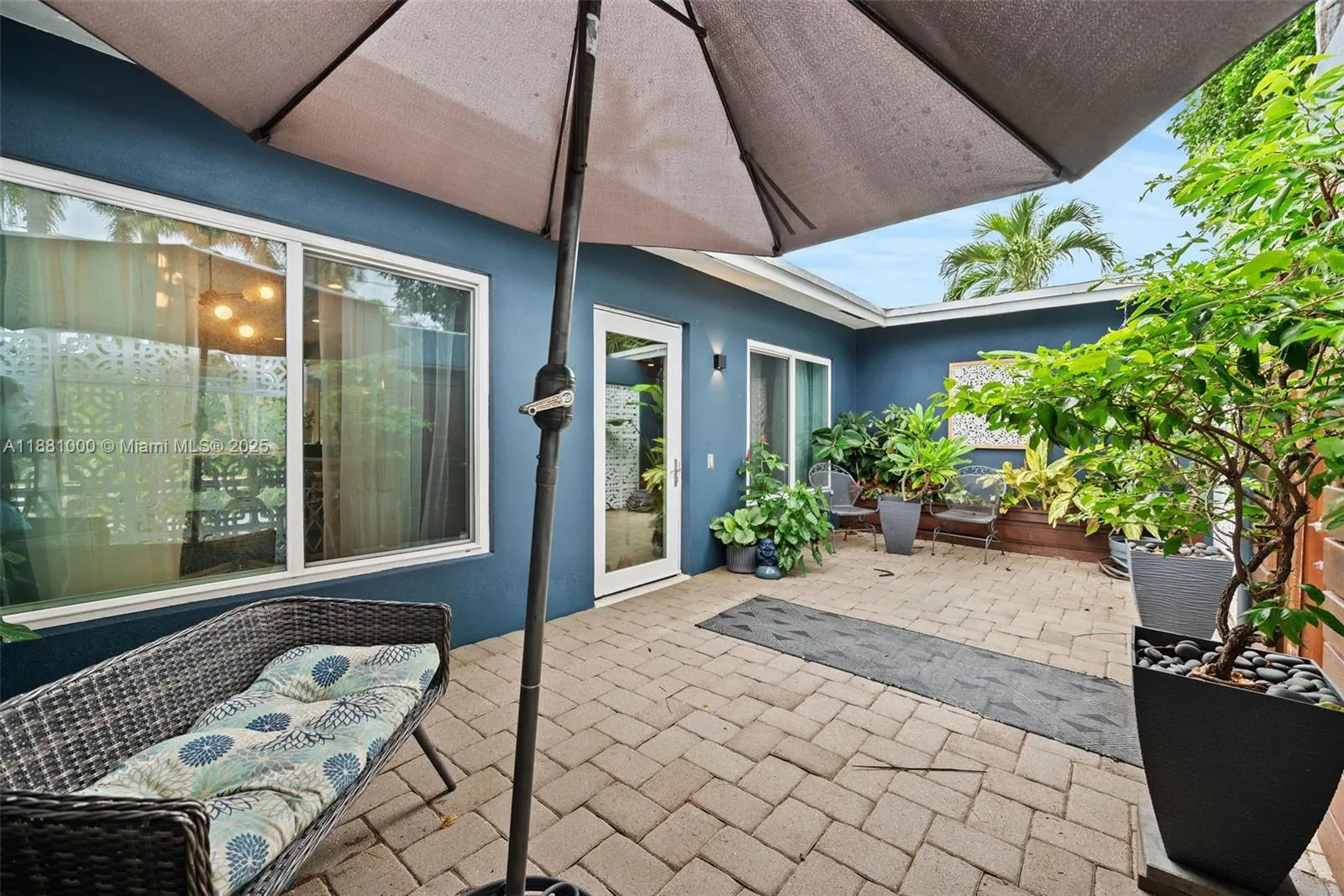 2010 NW 35th St