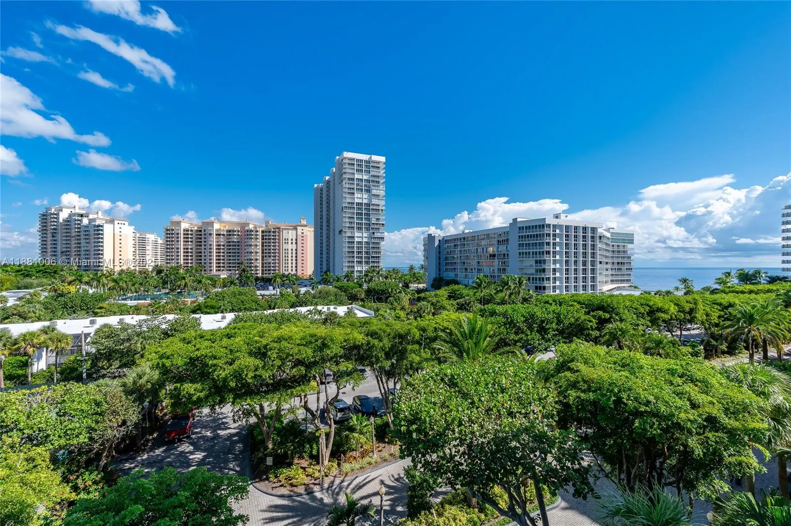 1121 Crandon Blvd, #E501