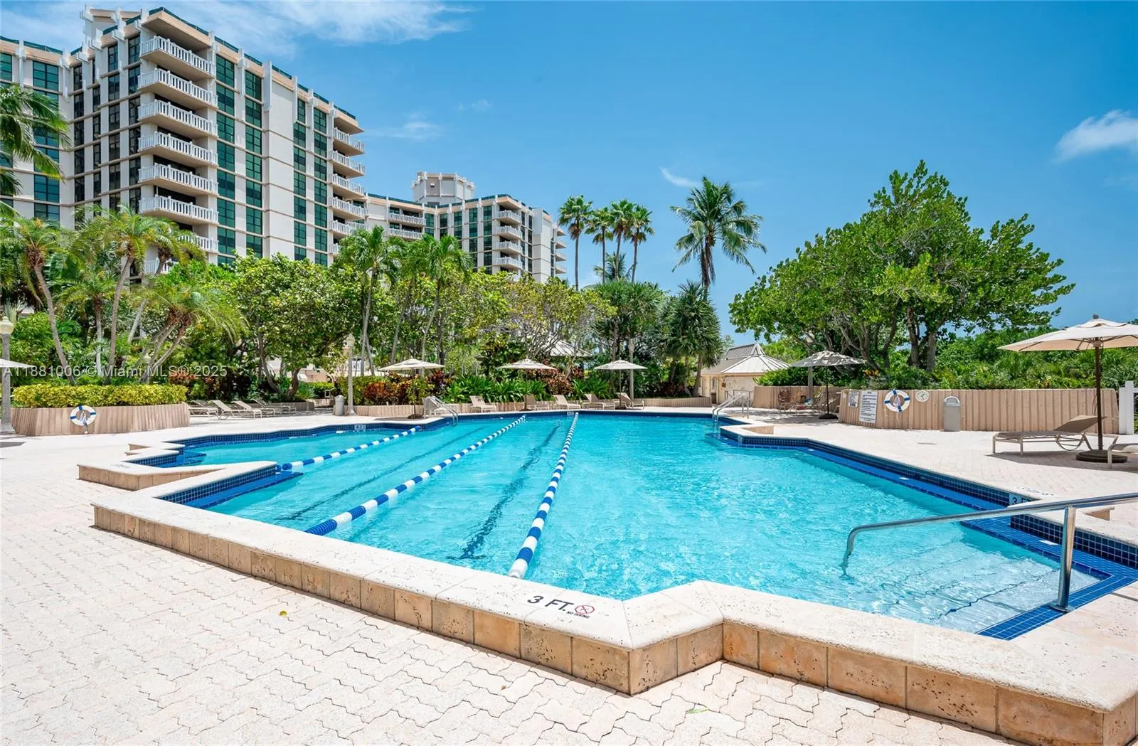 1121 Crandon Blvd, #E501