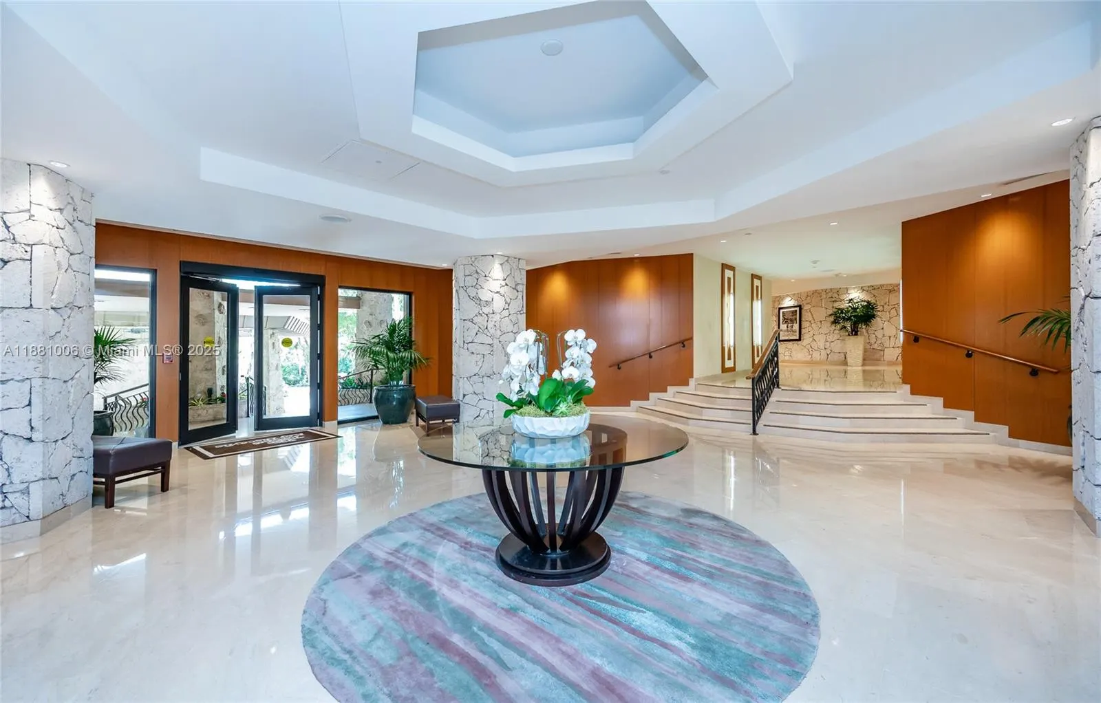 1121 Crandon Blvd, #E501