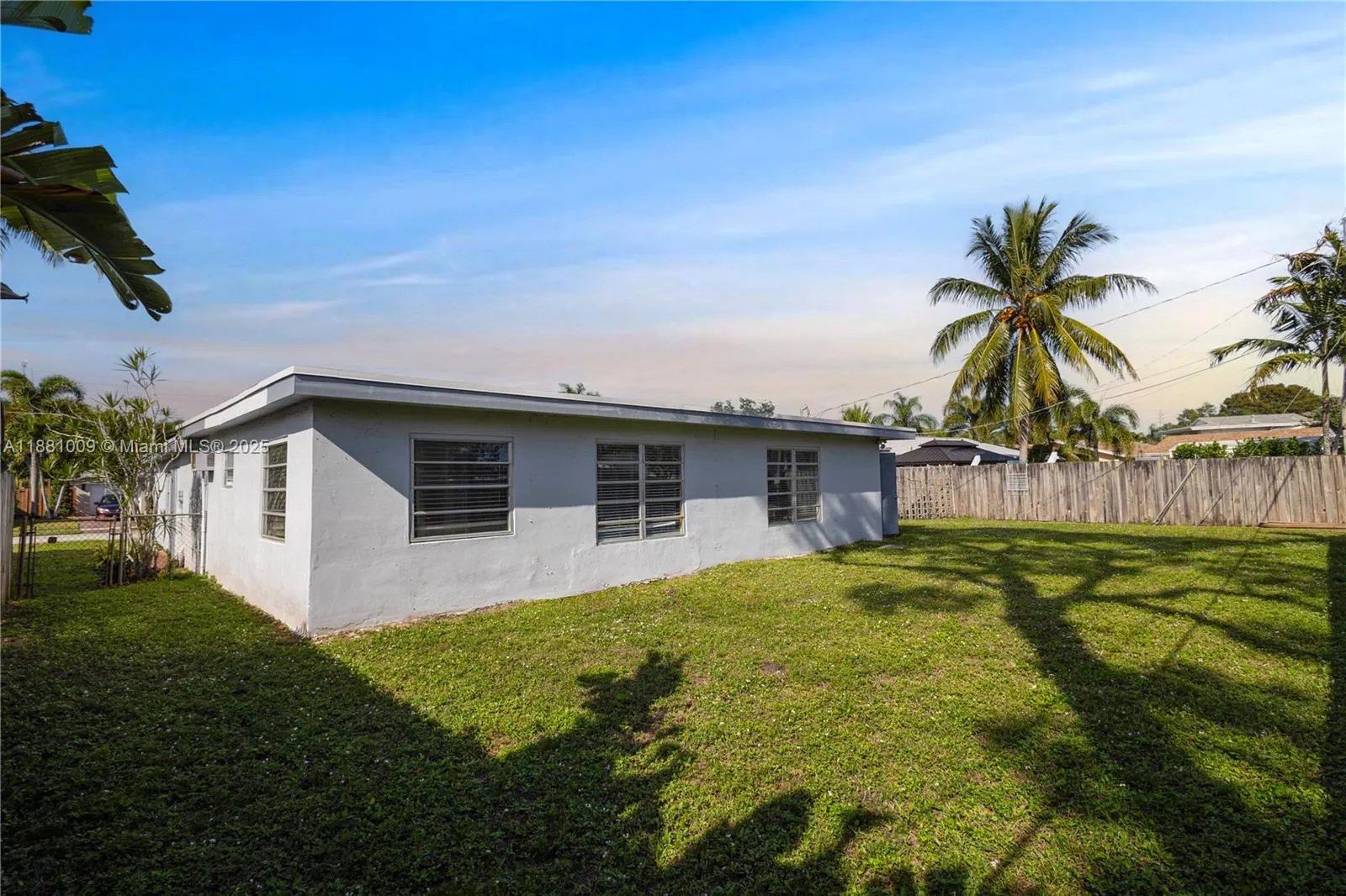 4410 NW 10th St
