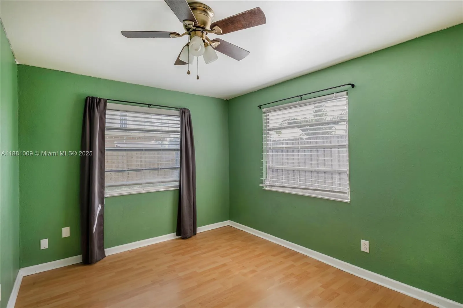 4410 NW 10th St