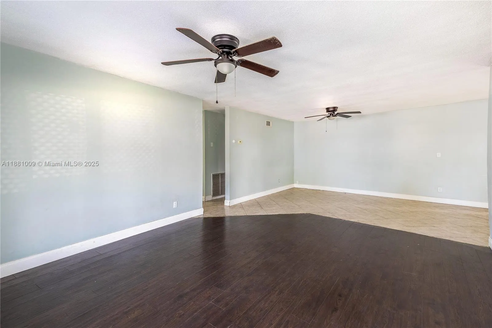4410 NW 10th St