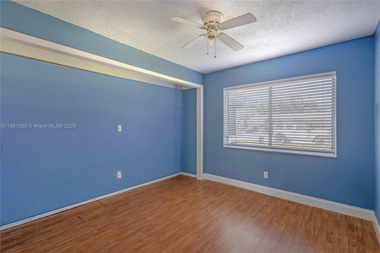 4410 NW 10th St