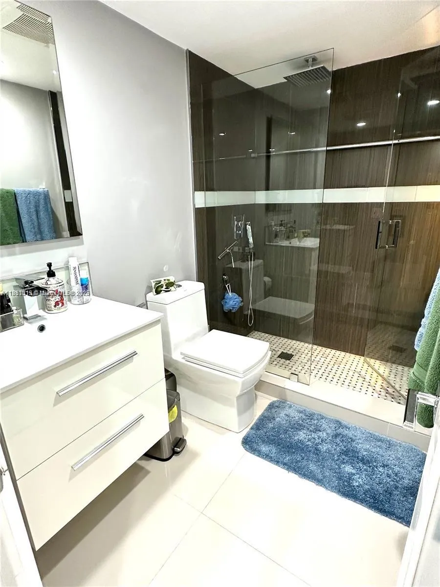 9350 Fontainebleau Blvd, #414