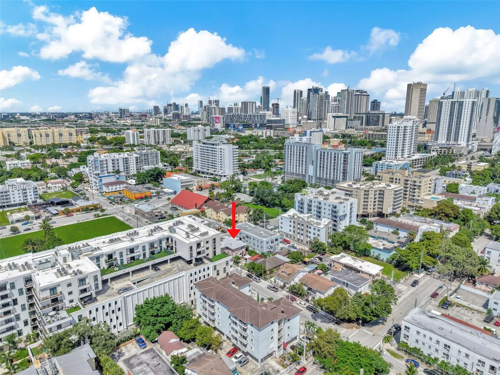 676 & 119 SW 1st St